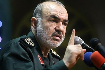 سردار سلامی: آمریکا با تحریم سخت می‌خواهد از اعتماد ملت به نظام کم کند / موازنه قدرت به سود ایران است 