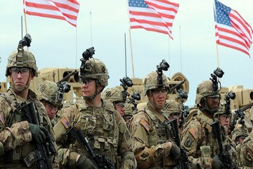  نیرو و تجهیزات نظامی آمریکا از سوریه به عراق منتقل شد
