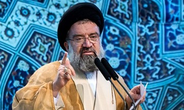 احمد خاتمی: حماسه 9 دی نظام اسلامی را در برابر دشمنان بیمه کرد