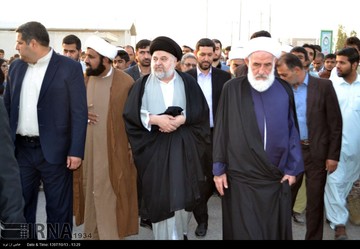 عکس | حضور نماینده آیتالله سیستانی در دلگان عکس | حضور نماینده آیتالله سیستانی در دلگان