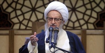 آیت‌الله مکارم‌شیرازی: بانک‌ها با وضعیتی که ایجاد کرده‌اند، مردم را بیچاره کرده و به خاک سیاه نشانده‌اند