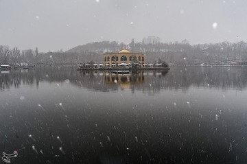 بارش برف در تبریز