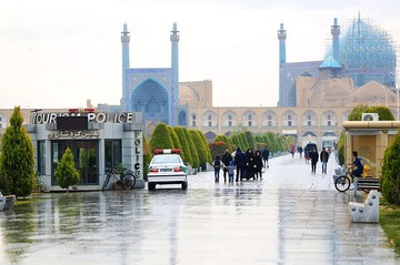 حال وهوای باران زمستانی اصفهان