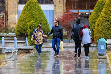 حال وهوای باران زمستانی اصفهان