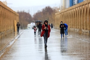 حال وهوای باران زمستانی اصفهان