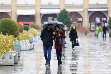 حال وهوای باران زمستانی اصفهان