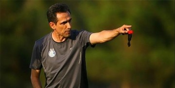 مربی اسبق استقلال، پیکان سوار شد
