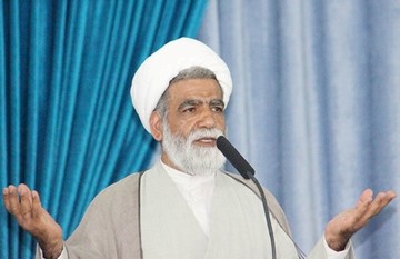 امام جمعه قنوات قم: رضاخان مامور استکبار برای بی‌حجاب کردن زنان ایرانی بود
