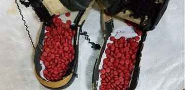 عکس | کشف ۱۷۶۰ قرص ترامادول در گمرک بازرگان