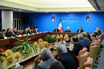 Rouhani: Working towards self-sufficiency in agricultural, livestock inputs essential
