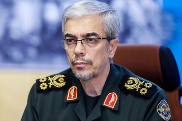 سرلشگر محمد باقری: قضاوتهای ناعادلانه درمورد دفاع مقدس نباید تکرار شود/ واکنش به ماجرای توییت درباره کربلای ۴ سرلشگر محمد باقری: قضاوتهای ناعادلانه درمورد دفاع مقدس نباید تکرار شود/ واکنش به ماجرای توییت درباره کربلای ۴
