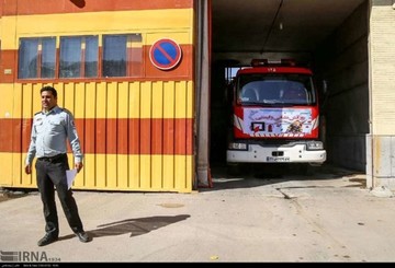 خودکشی یک دختر به تصادف خودروی آتش‌نشانی منجر شد