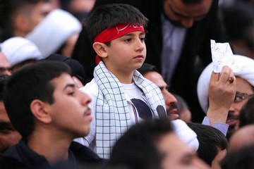 دیدار هزاران نفر از مردم قم با رهبر معظم انقلاب اسلامی
