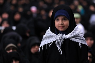 دیدار هزاران نفر از مردم قم با رهبر معظم انقلاب اسلامی
