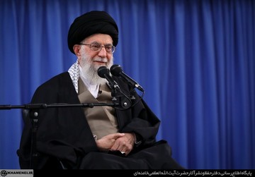 Supreme Leader:US officials give hollow threats, promises