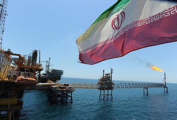  ثالث شركة يابانية تستأنف شحن النفط الإيراني