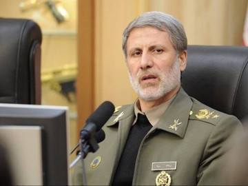 وزیر دفاع: ایران با وجود تحریم‌های آمریکا، به پیشرفت خود ادامه می‌دهد