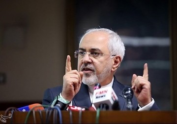 Zarif Criticizes Poland for Planning to Host US’ Anti-Iran Conference