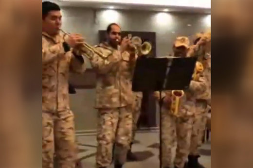 فیلم و عکس | سربازهای سرخوشی که سردار کمالی هم تحسین‌شان کرد!