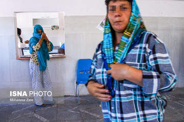 بیشتر مراجعه کنندگان به مرکز درمان اقامت اجباری زنان مشهد زنان مطلقه هستند، علت جدایی این افراد اعتیاد خود یا همسرشان به مواد مخدر است
