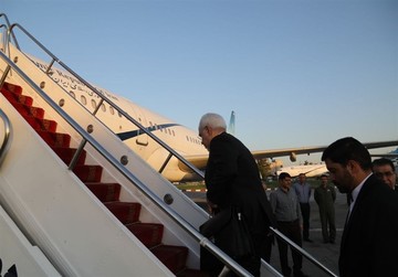 ظریف تهران را به مقصد بغداد ترک کرد