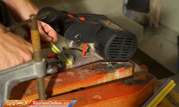 ساخت گیتار با یک هزار و 200 مداد رنگی
