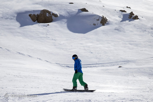 اسکی در ارتفاعات برفی سپیدان