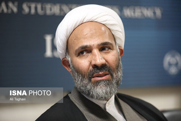 عضو جبهه پایداری: راه‌حل فضای مجازی «فیلترینگ» نیست