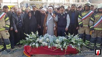 مراسم تشییع پیکر آتش نشان شهید سید احسان جامعی