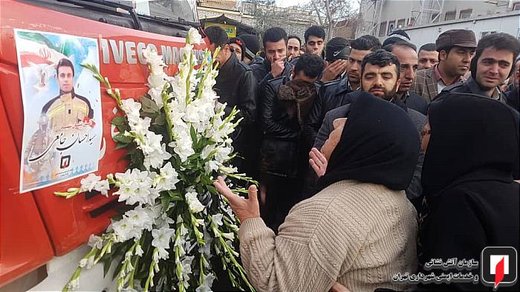 مراسم تشییع پیکر آتش نشان شهید سید احسان جامعی