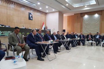 ظریف: نباید در بازسازی عراق به دیگران دل بست