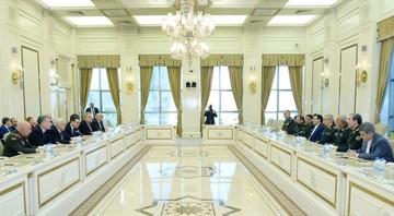دیدار سردار باقری با رئیس مجلس جمهوری آذربایجان 