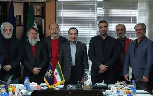 بازدید حسین انتظامی از ستاد جشنواره فیلم فجر