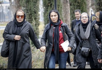 تشییع پیکر حسین محب اهری