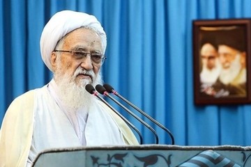 موحدی کرمانی: هر انسان باید یک واعظ درونی داشته باشد/ مبادا شیطان یک قاضی را فریب دهد