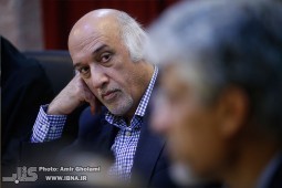 چرا شعر نوی عرب دیرتر از ما شروع کرد اما جهانی شد؟