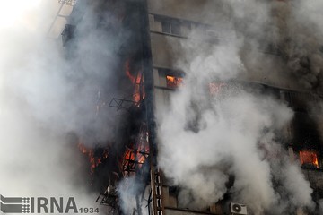 30 دی 1395؛ آتش‌سوزی و ریزش ساختمان پلاسکو
