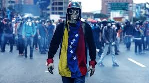 آمریکا از شهروندانش خواست ونزوئلا را ترک کنند