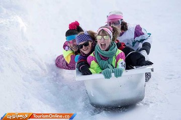 رقابت اسکی با وان حمام در تپه های برفی دهکده استوس سوئیس