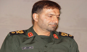 برخورد خاص سردار سپاه با جوانی که لباس‌های اَجق وَجق پوشیده بود