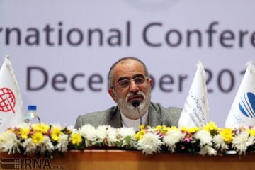 آشنا: سخنان روحانی درباره حجاب خارج از دیدگاه‌های شهید مطهری نبود