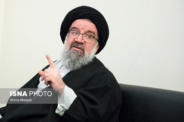 خاتمی: مطلقاً یک فرد هم برای رهبری آینده مطرح نشده است