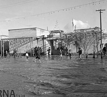 6 بهمن 1347؛ وقوع سیل در استان خوزستان
