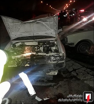 تصادف پژو 405، پراید و وانت پیکان در بزرگراه آزادگان