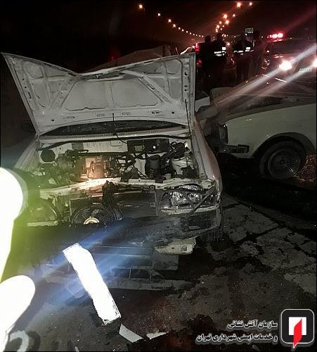 تصادف پژو 405، پراید و وانت پیکان در بزرگراه آزادگان