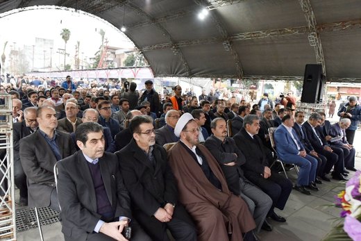 گشایش نمایشگاه دستاوردهای انقلاب اسلامی در استان گیلان