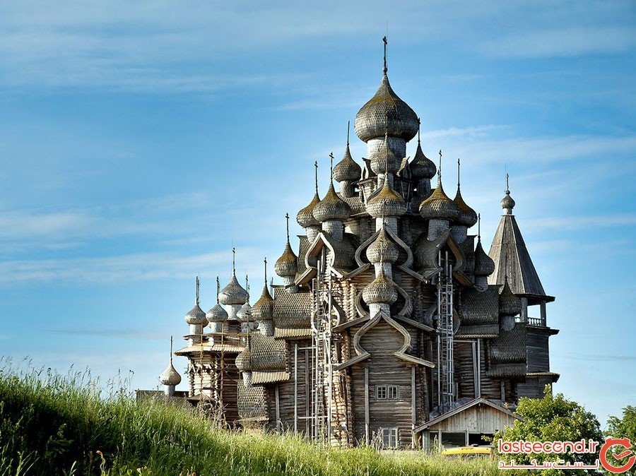 کلیسای جزیره کیژی روسیه