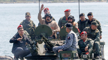 فاکس‌نیوز اظهارات بولتون را ماله کشید؛ واکنش تند روسیه
