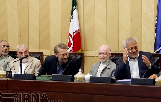 محمد نبی حبیبی دبیر کل حزب موتلفه اسلامی در مراسم چهل و سومین سالگرد عروج شهدای حزب موتلفه، سال 1387 حضور دارد