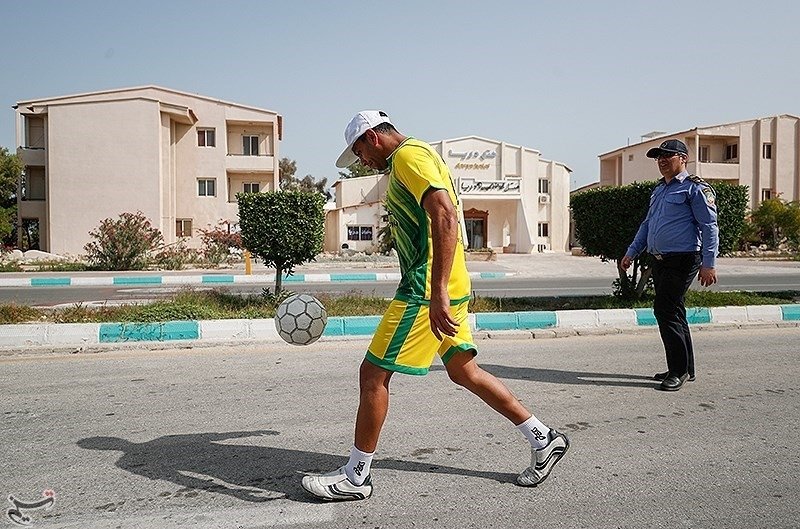 ثبت رکورد روپائی و طناب زنی در جزیره کیش